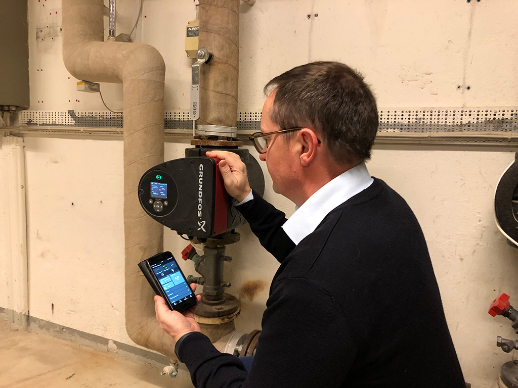 Ecademy No () Ecademy No