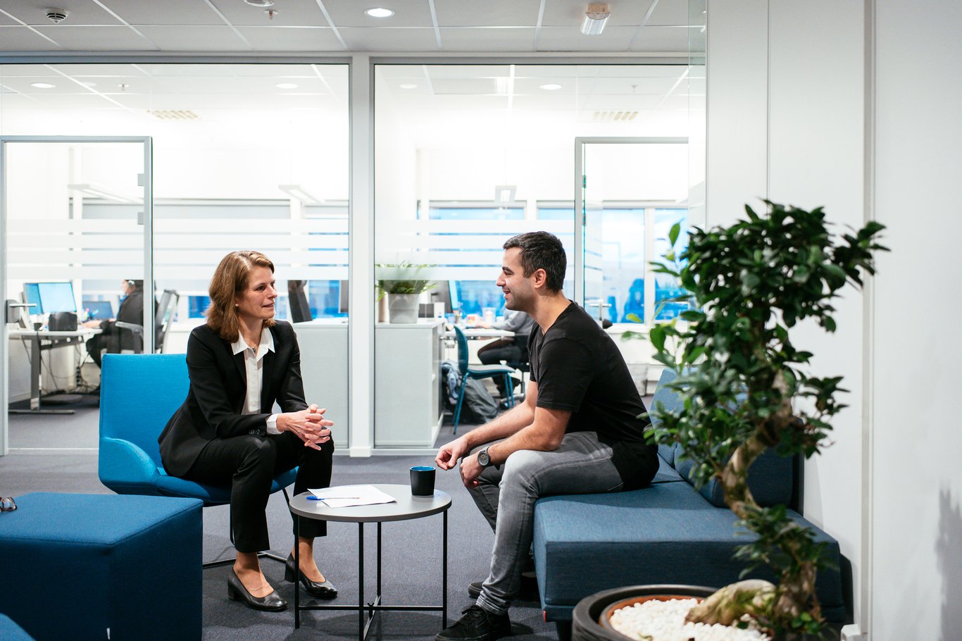 Kvinne i Brødrene Dahl