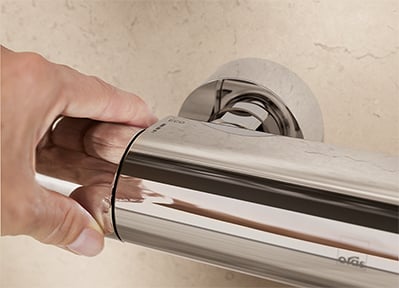 Trygg og stabil temperatur i både dusj og badekar med Oramix